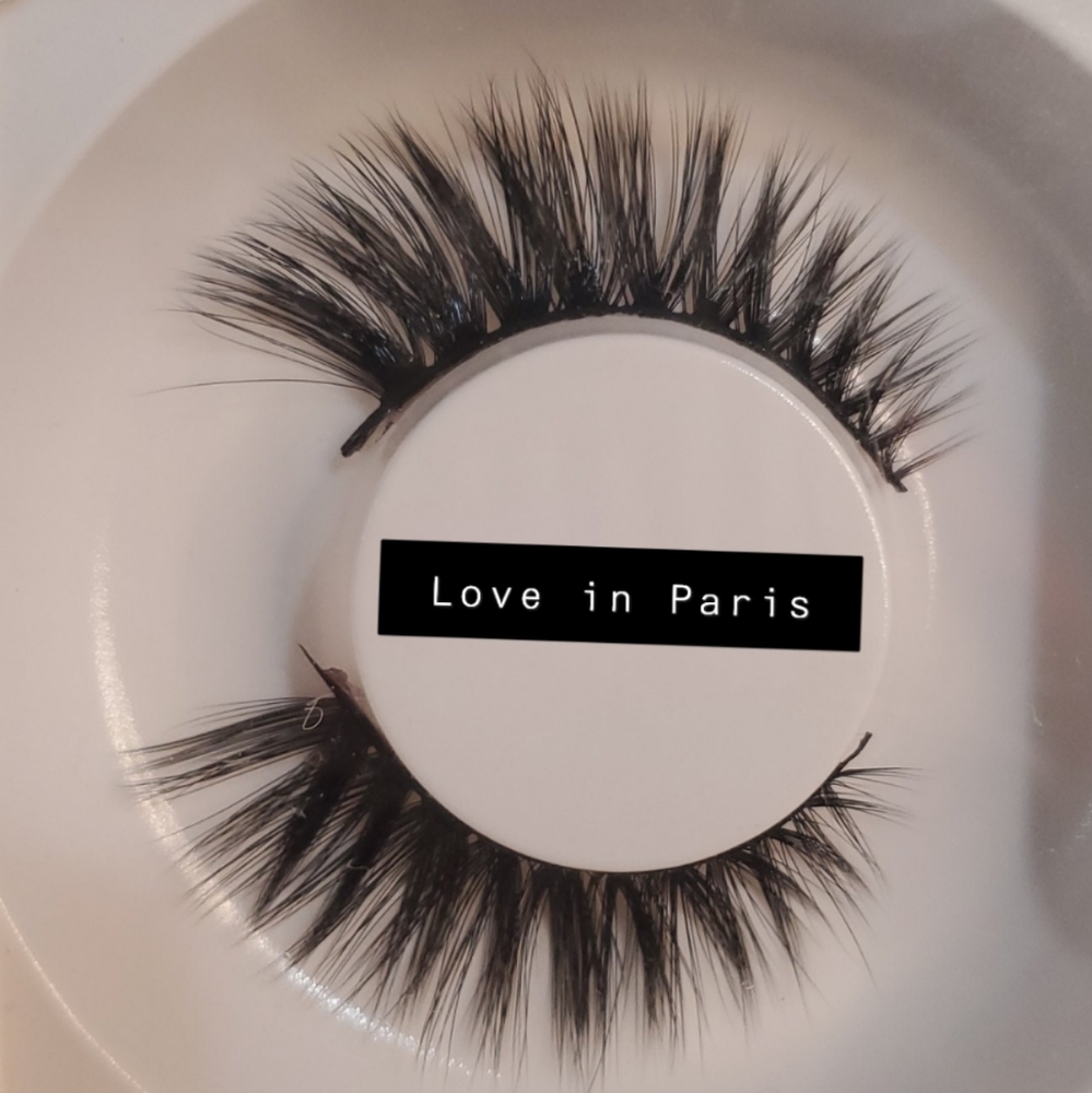Eyelaches